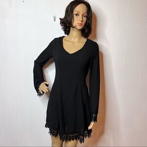 Black Dress Hot Topic Crochet Long Bell Sleeve Boho Goth Womens Size Small